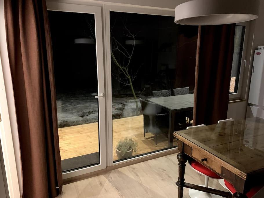 Small Cozy 3-Room House With Terrace & Large Garden Ilmandu Exterior foto