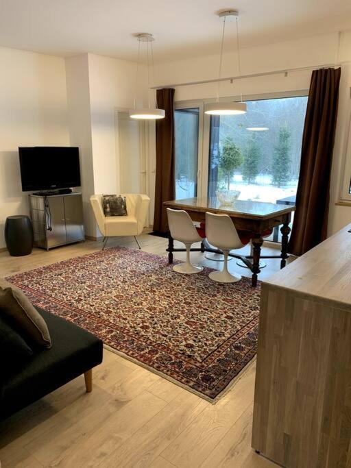 Small Cozy 3-Room House With Terrace & Large Garden Ilmandu Exterior foto